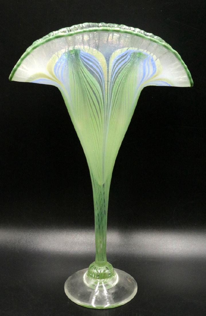 Vandermark Merritt Iridescent Art Glass Tulip Vase (1 of 4)
