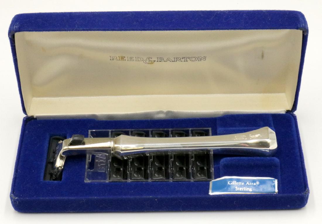 Vintage Reed & Barton Gilette Sterling Razor (1 of 4)