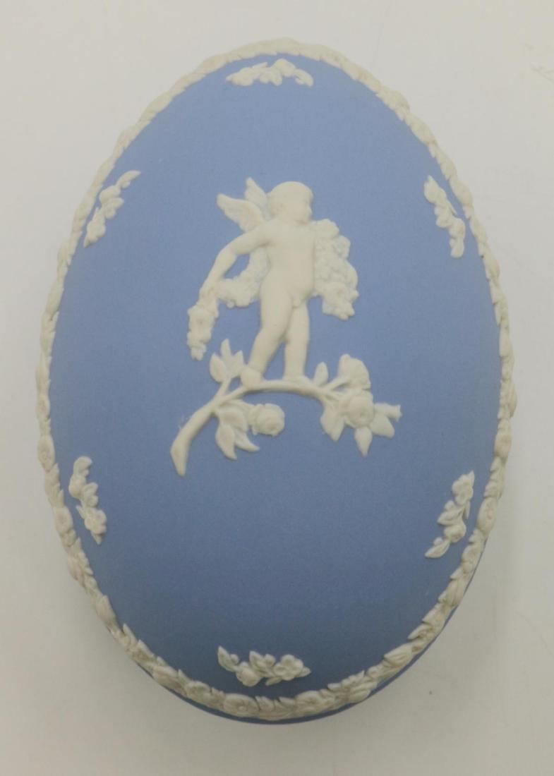 Wedgwood Jasperware Covered Egg Box (1 of 4)