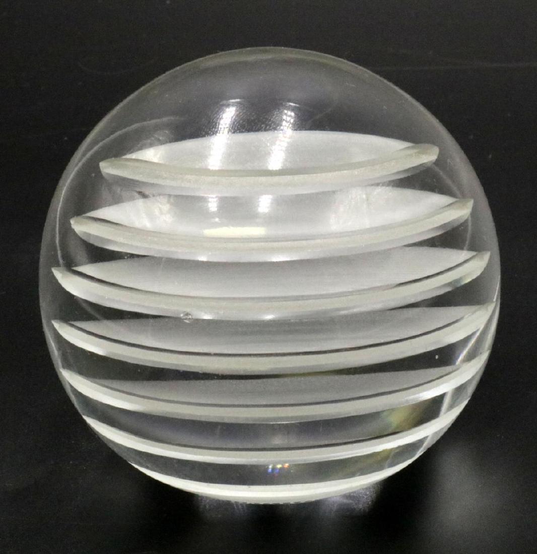 Barbini Murano for Oggetti Art Glass Paperweight: Barbini Murano for Oggetti Art Glass Paperweight. Measures - 3 1/2" high x 3 1/2" wide.