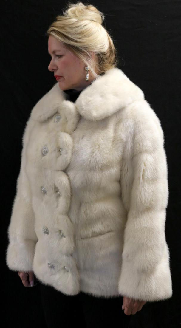 Beautiful White Mink Coat: Beautiful White Mink Coat. Monogrammed "Lillian Aaron". Measures - 35" high.