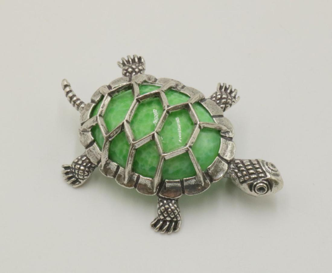 Beau Sterling & Glass Turtle: Beau Sterling Silver & Glass Turtle. Weight - 12.6 grams.