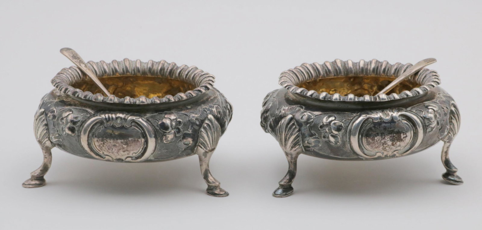 19th C. Edward Ker Reid Sterling Salt Cellars: Antique, 19th Century Edward Ker Reid Sterling Salt Cellars. Measures - 1 3/4" high x 3 3/4" wide. Weight - 8.06 troy oz.