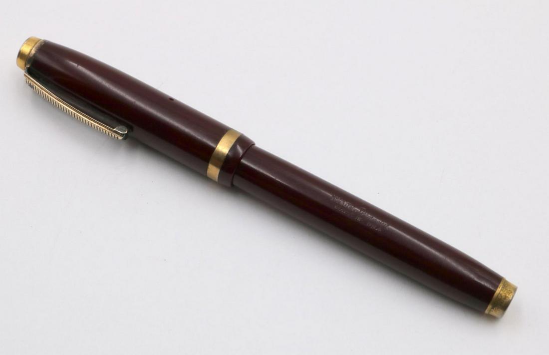 Vintage Webster 14Kt Nib Sky Rocket Fountain Pen: Vintage Webster 14Kt Nib Sky Rocket Fountain Pen. Measures - 5 3/8" long.