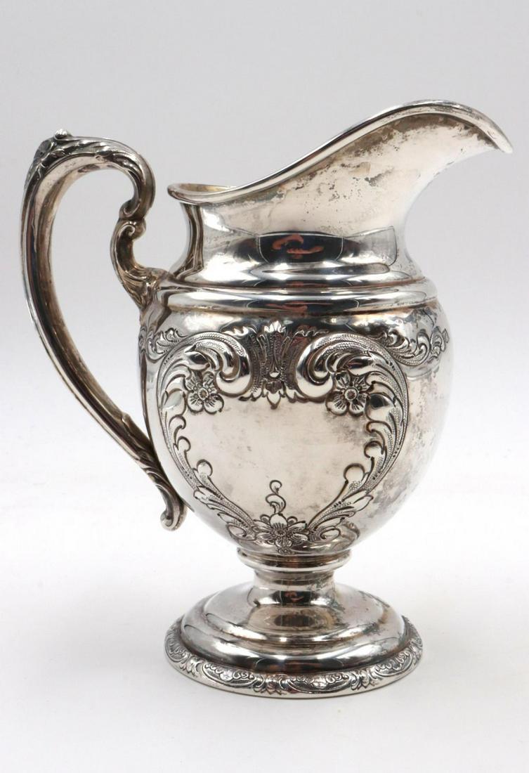 Towle "Old Master" Sterling Creamer (1 of 3)