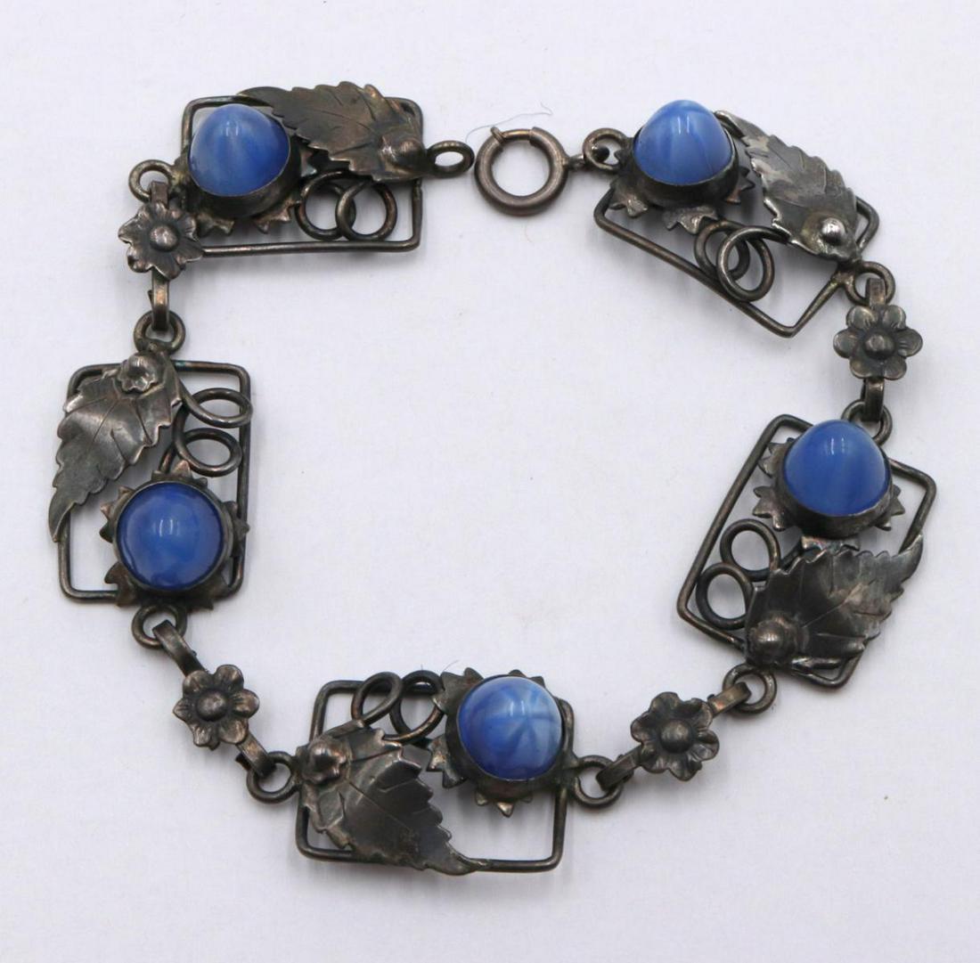 Vintage Sterling & Blue Star Sapphire Bracelet (1 of 3)