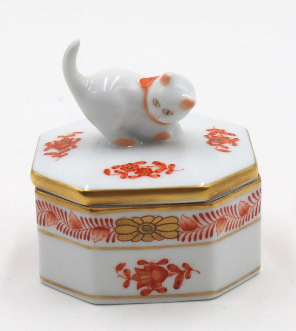 Herend Cat Porcelain Pill Box (1 of 2)