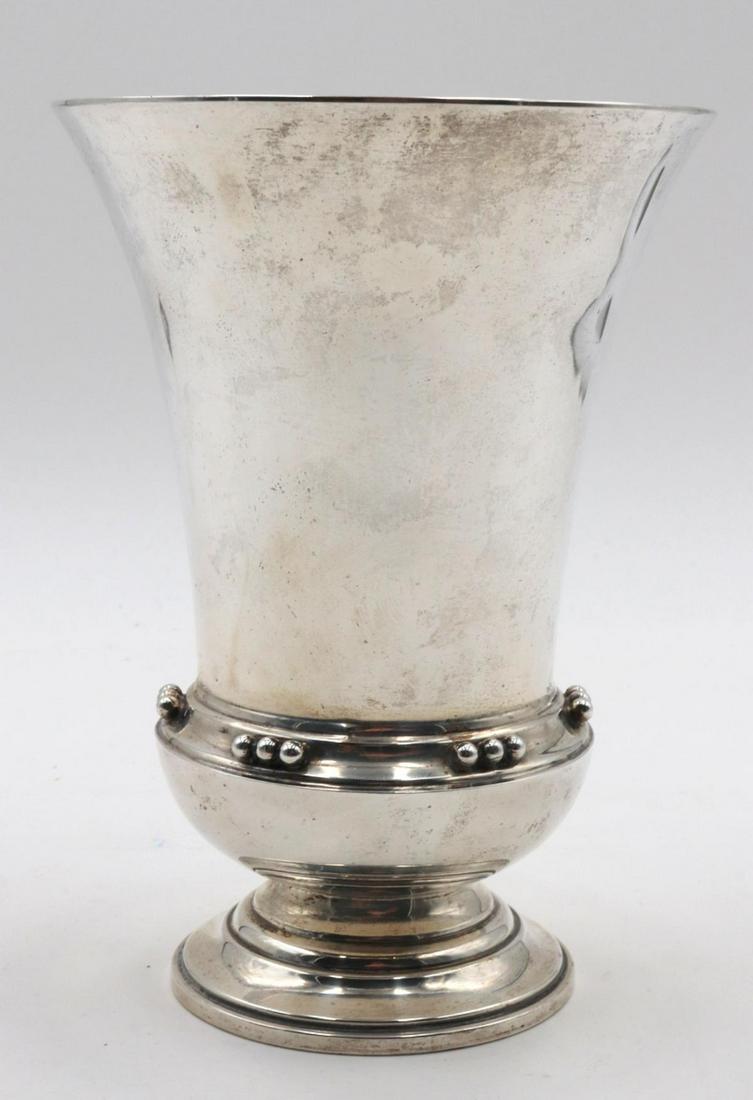 J.E. Caldwell & Co. Sterling Silver Vase (1 of 3)