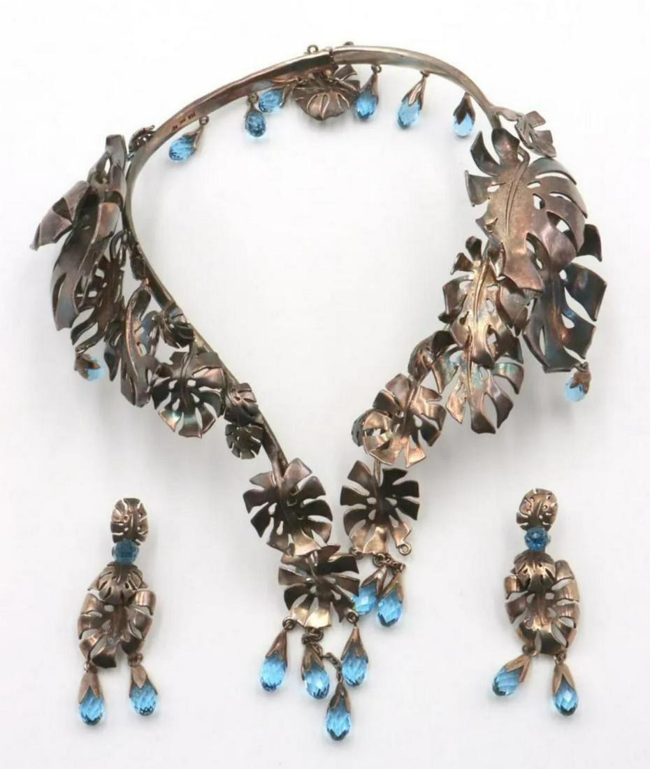 Martha Vargas Sterling & Blue Stone Suite (1 of 4)