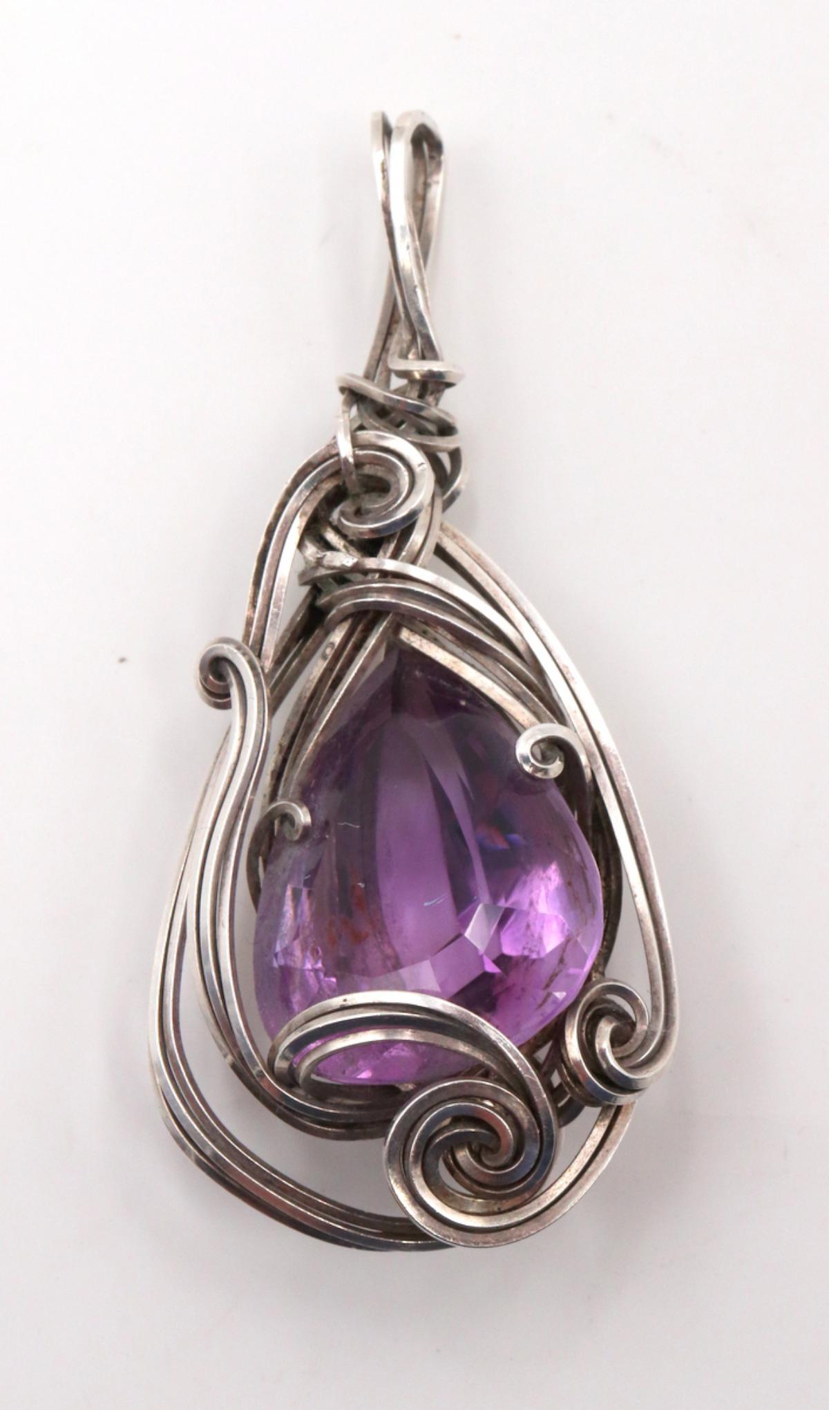 Large Sterling & Amethyst Pendant (1 of 2)