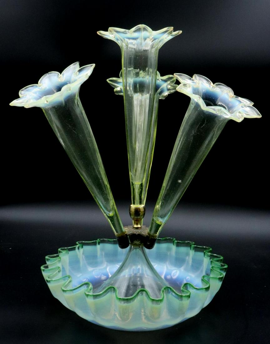 Vintage Vaseline Glass Epergne (1 of 4)