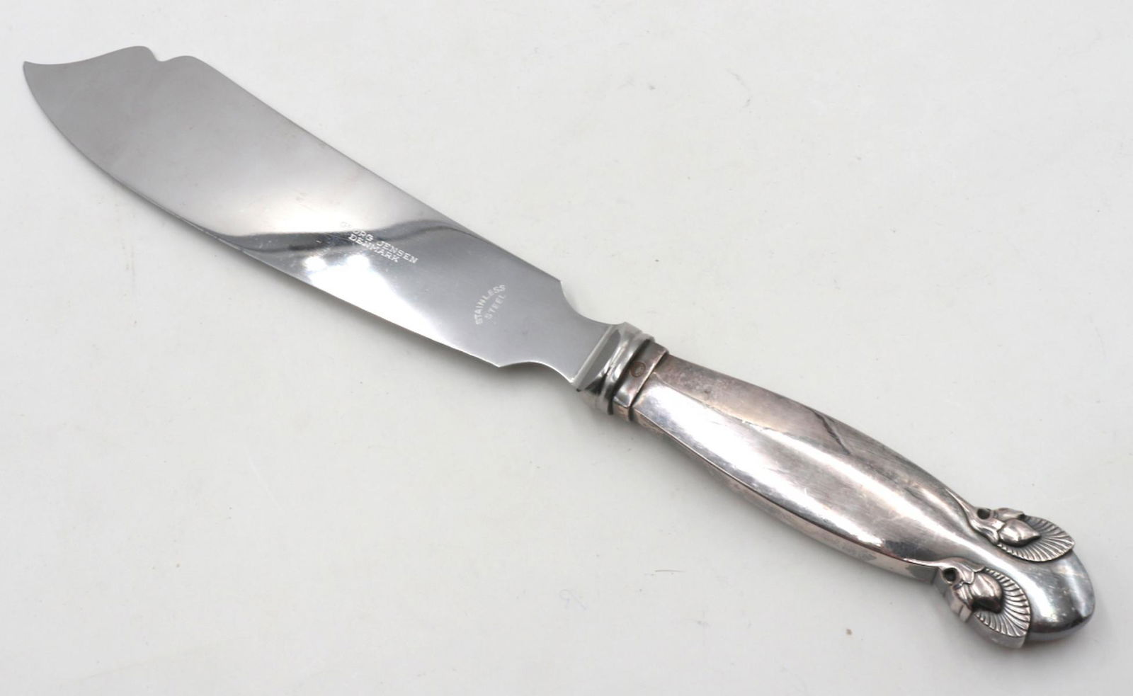 Georg Jensen "Bittersweet" Sterling Cake Knife (1 of 3)