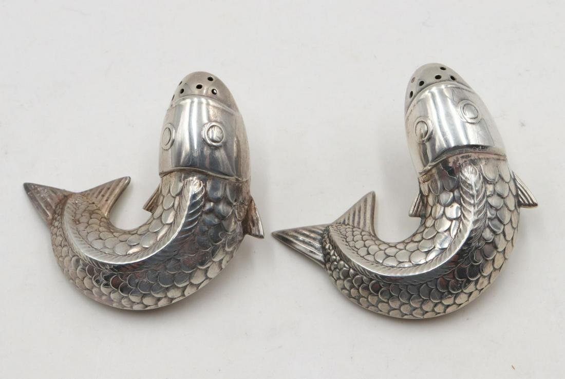 Pair of Koi Fish Sterling Silver Salt & Pepper Shakers: Pair of Koi Fish Sterling Silver Salt & Pepper Shakers. Measures approx. - 2" long. Weight - 26.8 grams.