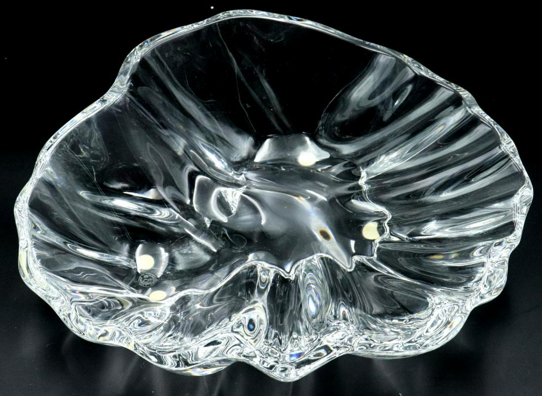 Baccarat "Huitres" Crystal Oyster Shell Bowl (1 of 2)