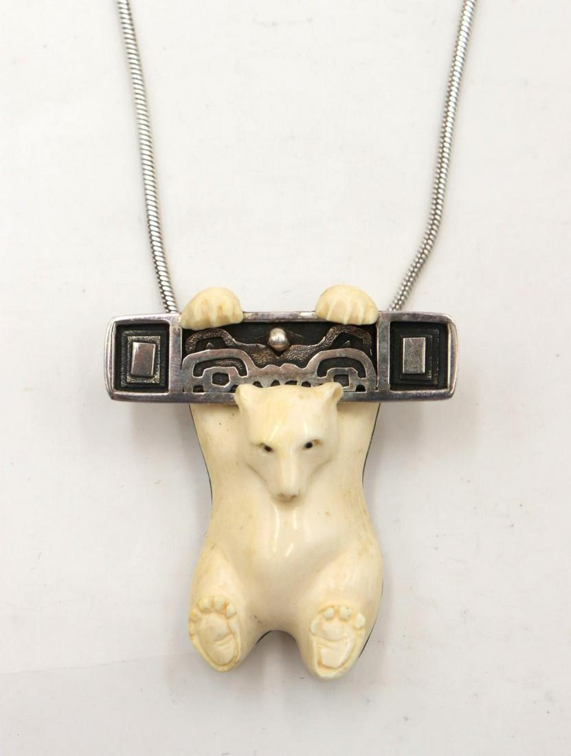 Zealandia Sterling Silver & Carved Bear Pendant w/ Necklace (1 of 3)