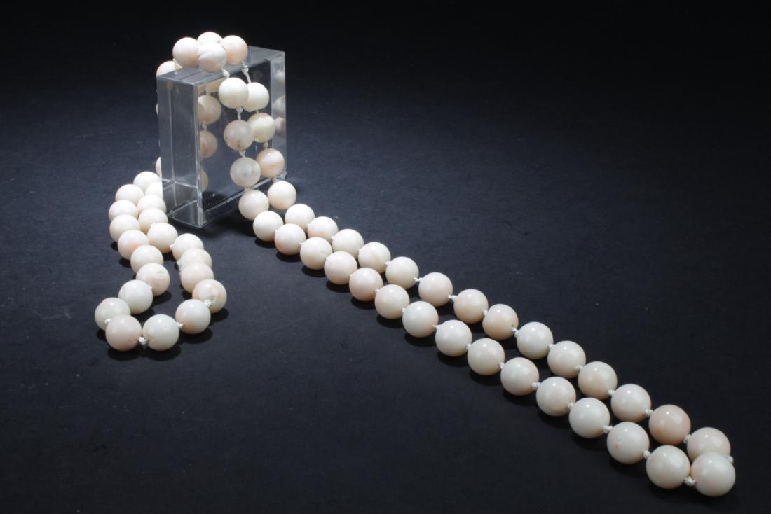 Chinese Coral Prayer Beads (1 of 5)