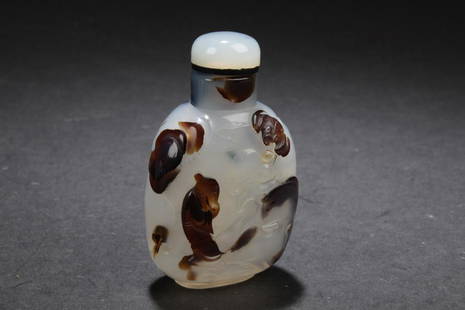 Chinese Agate Snuff Bottle: Chinese Cloisonne Snuff Bottle, depicting an enlightened old man with auspicious bats. Height: 2.75"