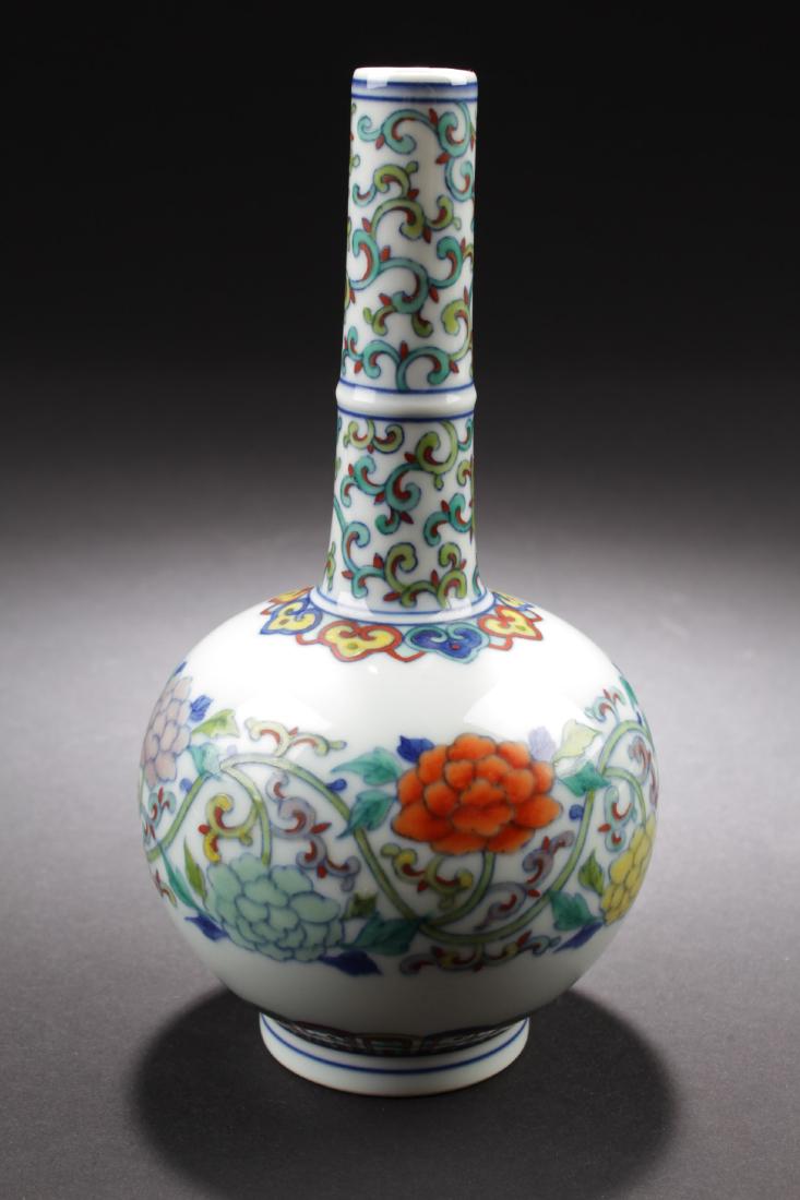 Chinese Famille Verte Porcelain Vase (1 of 4)