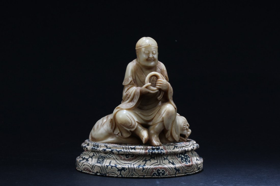Chinese Soapstone Carved Statue (1 of 5)