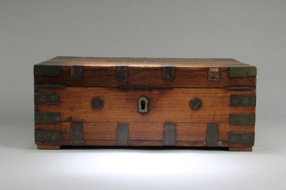 A Chinese Hardwood Multi-Tier Jewelry Box (1 of 3)