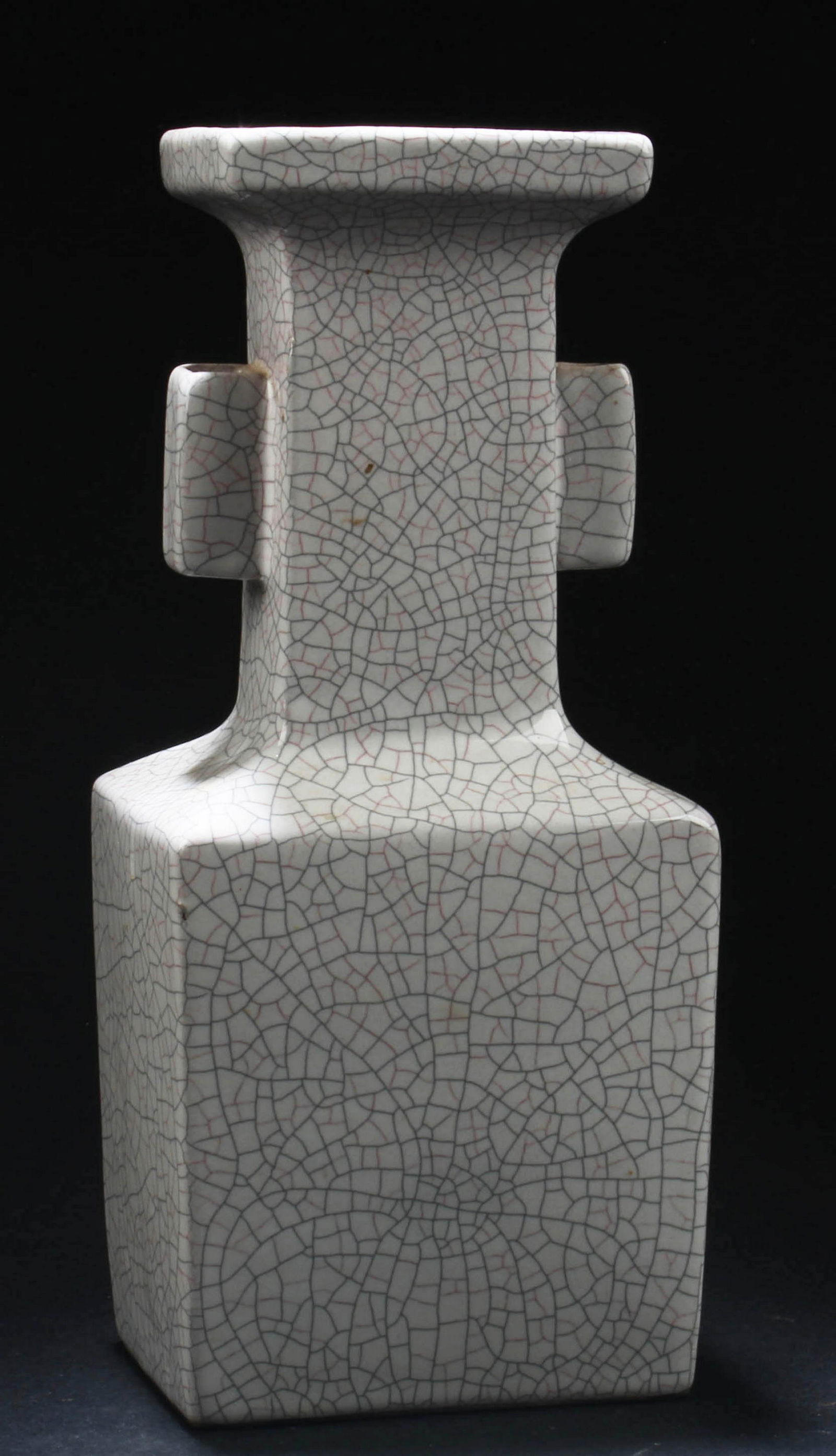 Chinese Crackleware Porcelain Vase (1 of 3)