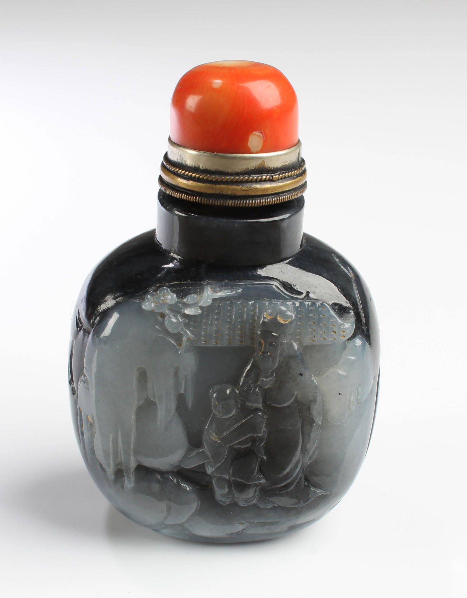 Chinese Snuff Bottle (1 of 2)
