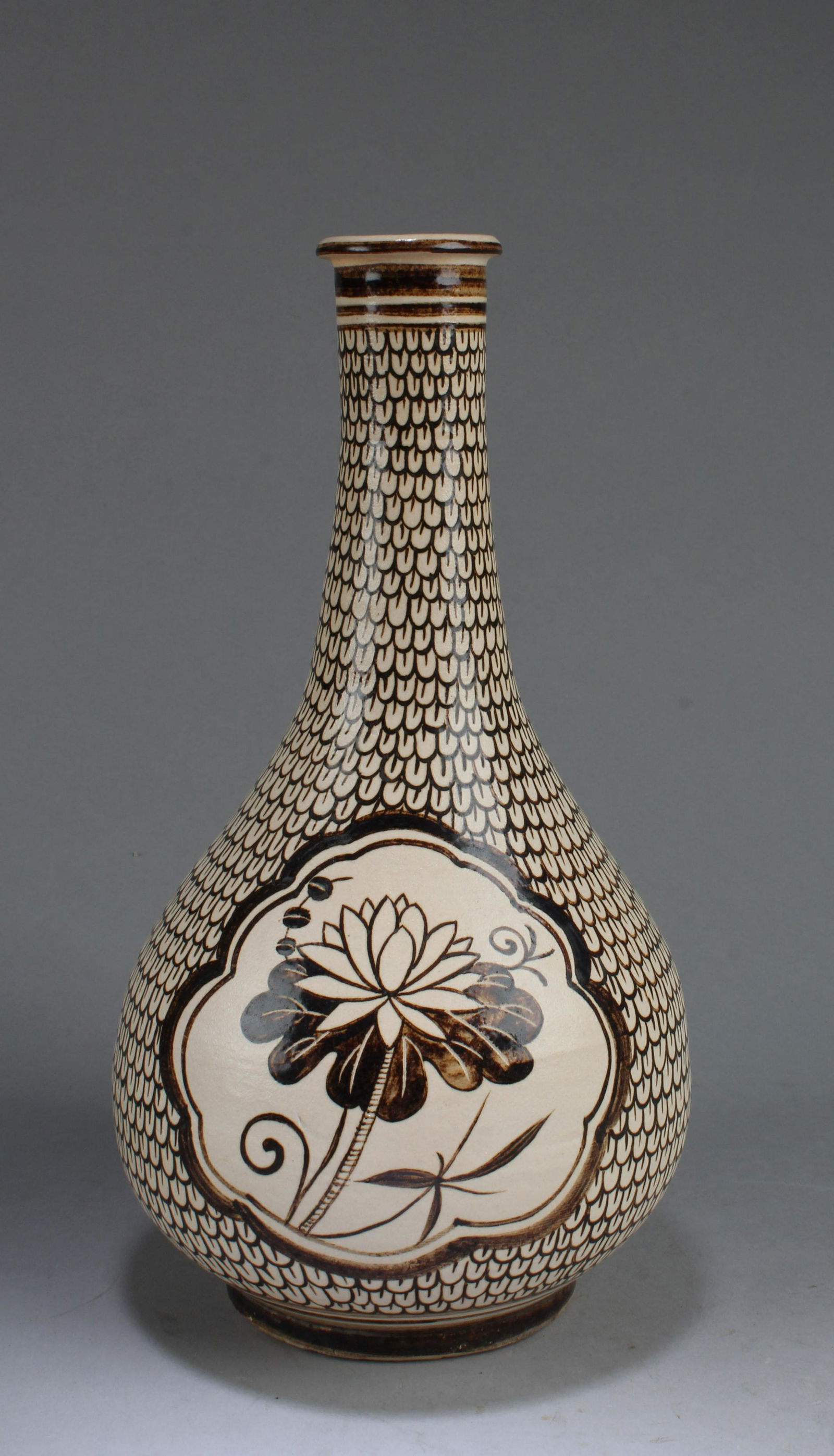 Chinese Cizhou Vase (1 of 5)