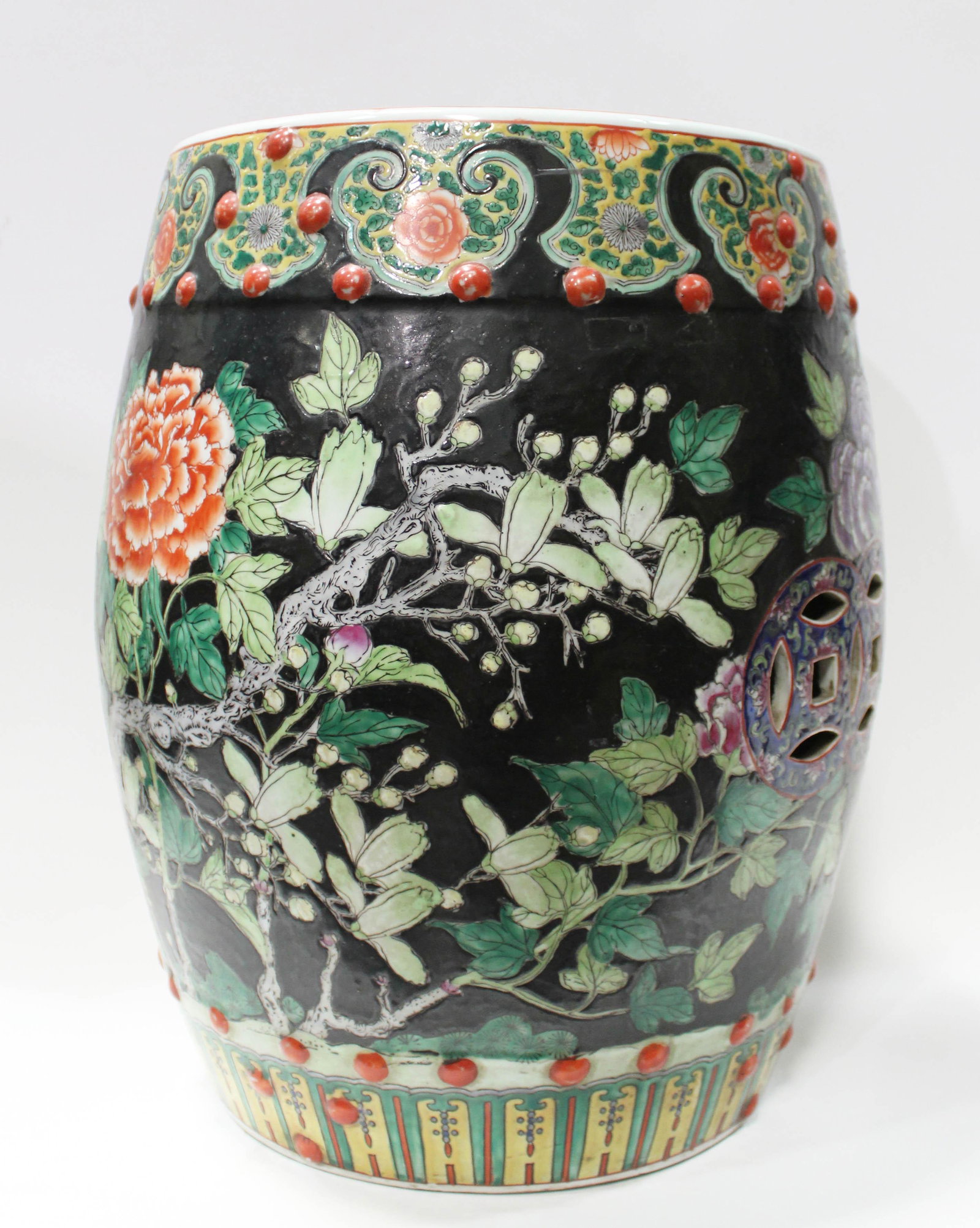 Chinese Famille Verte Porcelain Garden Stool: Chinese Famille Verte Porcelain Garden Stool. Height: 17.75"