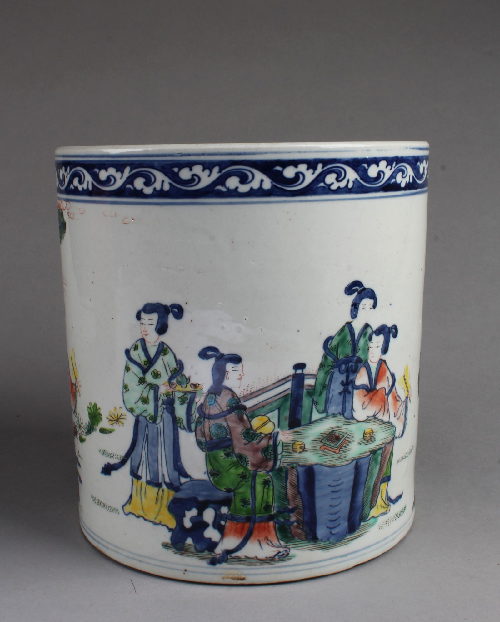 Chinese Porcelain Brushpot (1 of 4)