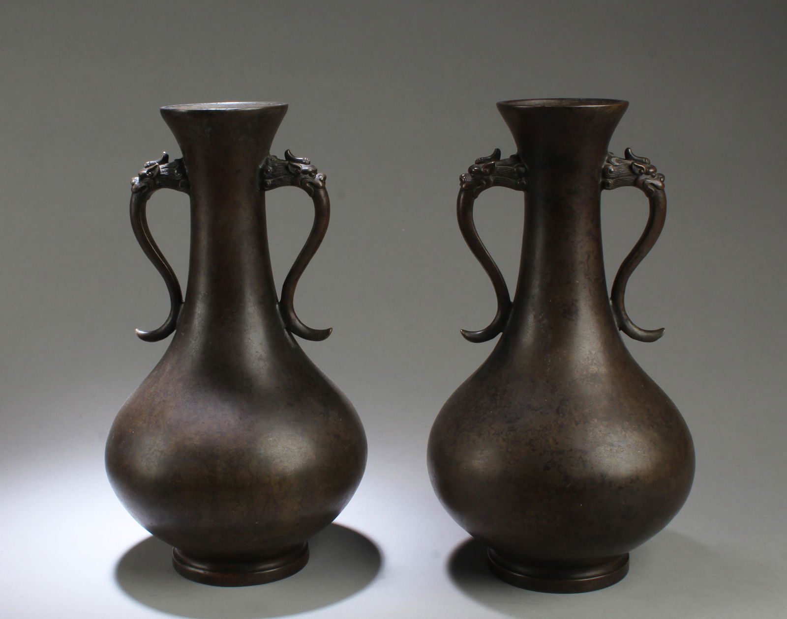 A Pair of Bronze Vase (1 of 3)