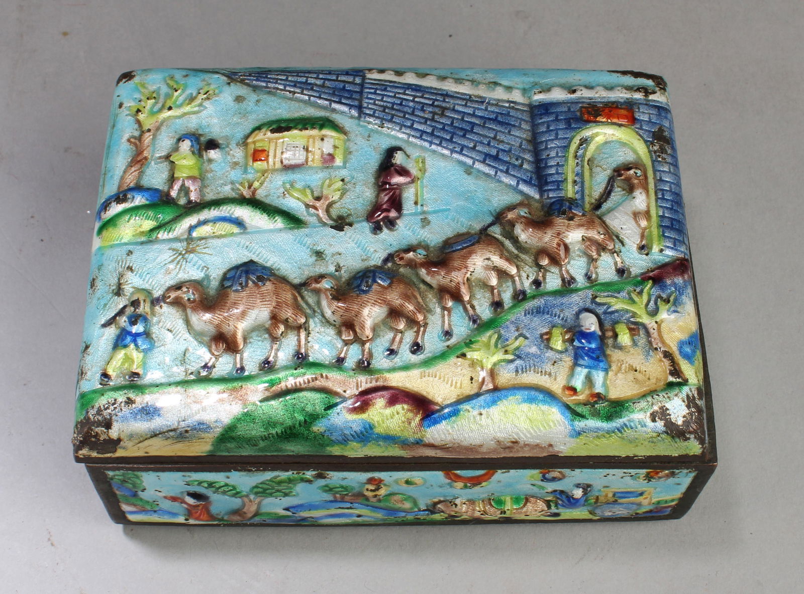 Chinese Antique Cloisonne on Bronze Trinket Box (1 of 4)