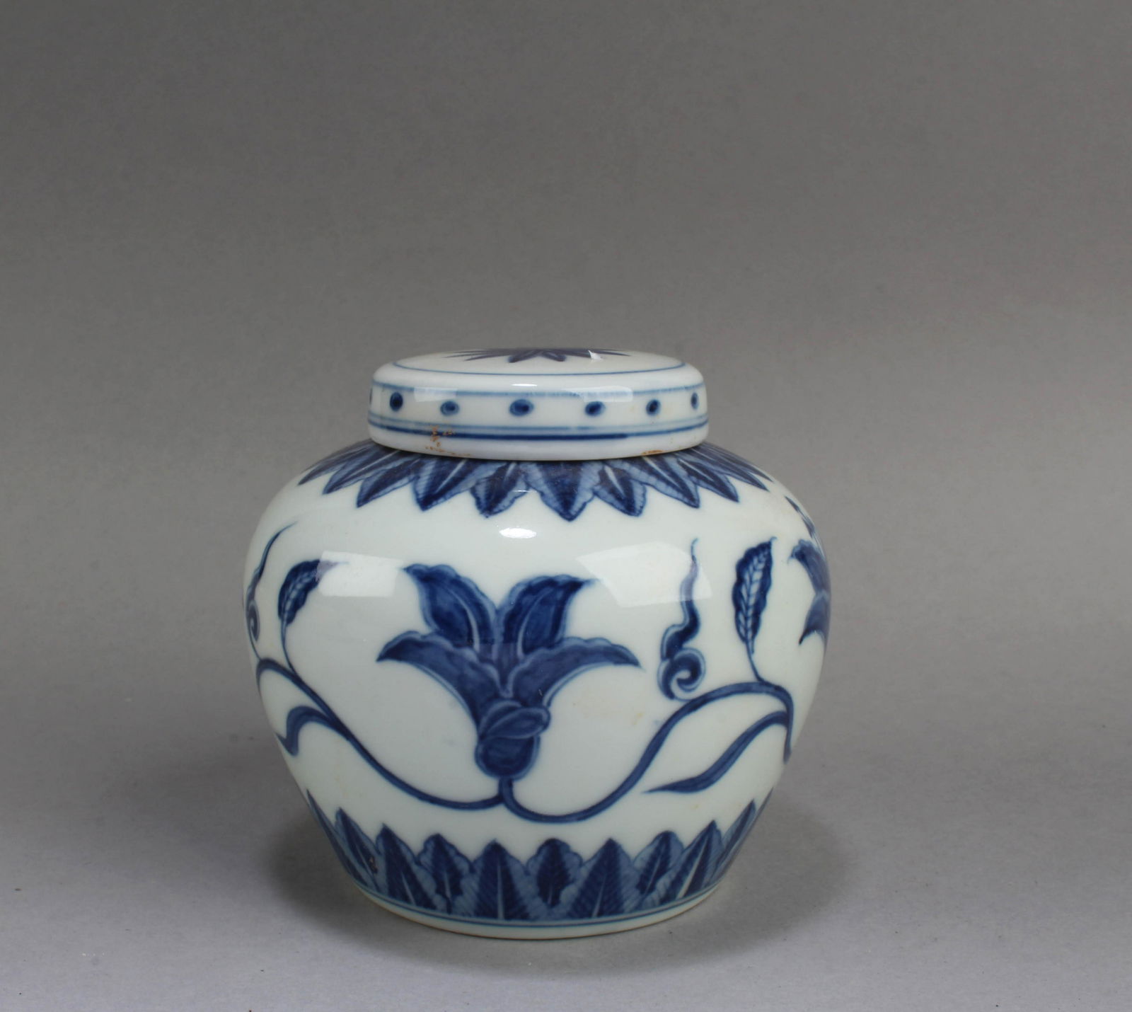 Chinese Blue & White Porcelain Jar: Chinese Blue & White Porcelain Jar. A 'Tian' character mark is imprinted at the base. Height: 3.3"