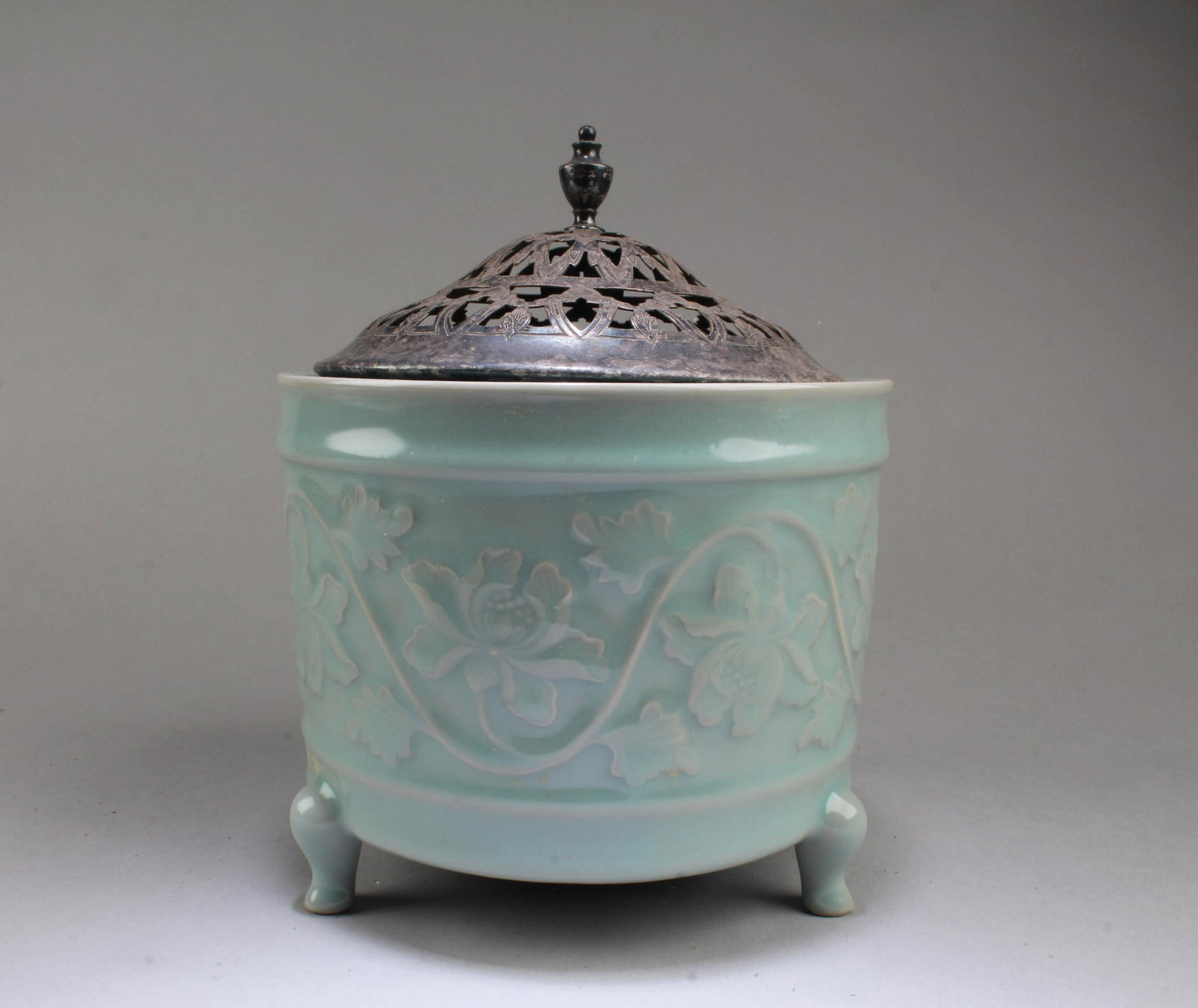 Chinese Porcelain Tripod Censer (1 of 7)