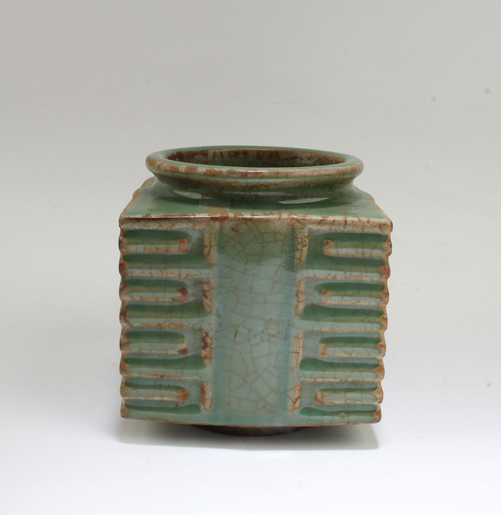 Chinese Porcelain 'Cong' Vase (1 of 5)