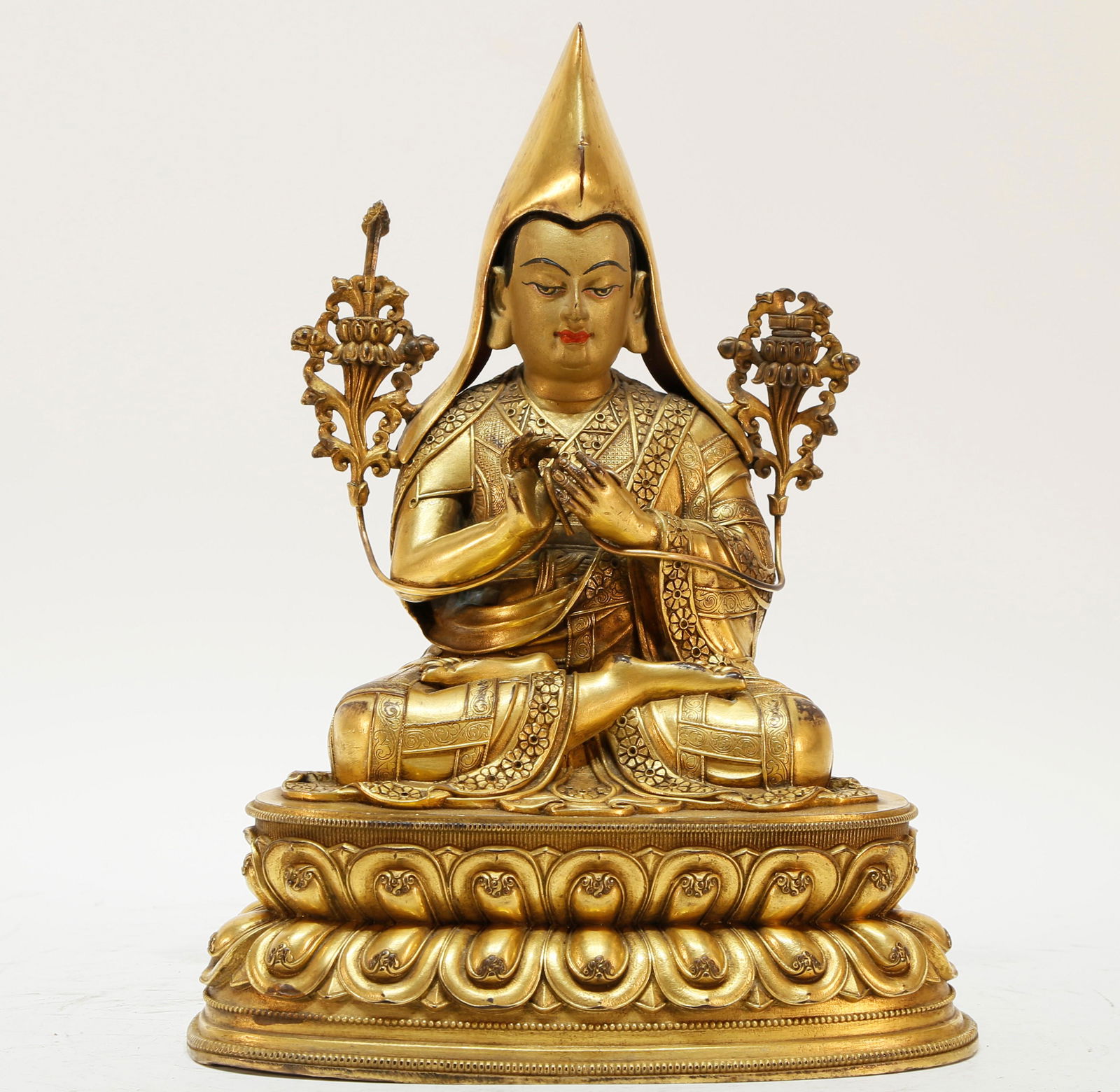 A gilt-bronze Tibetan figure of Tsongkhapa (1 of 8)