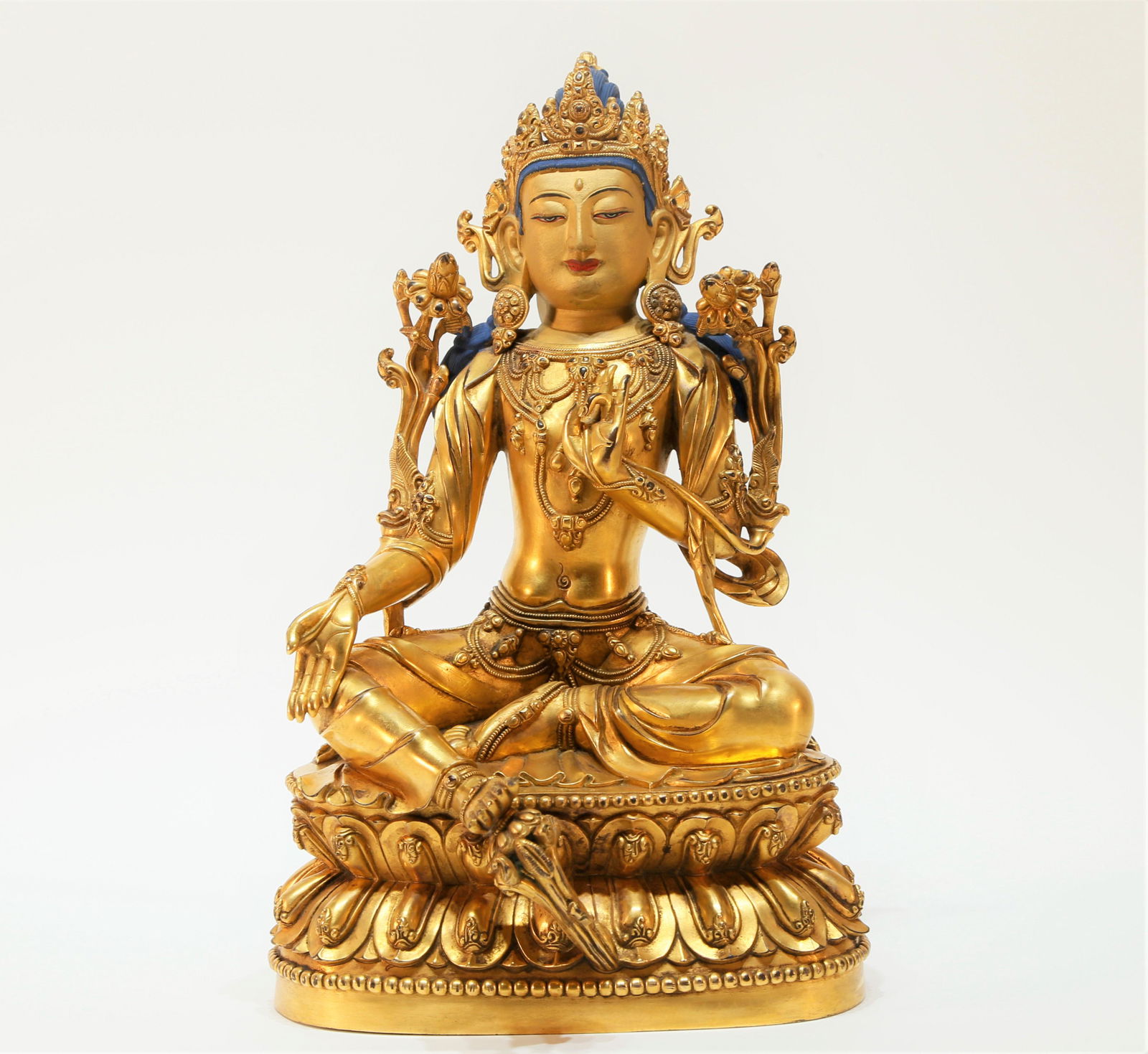 A Gilt Bronze Tibetan Sculpture Figure of Green Tara (1 of 9)