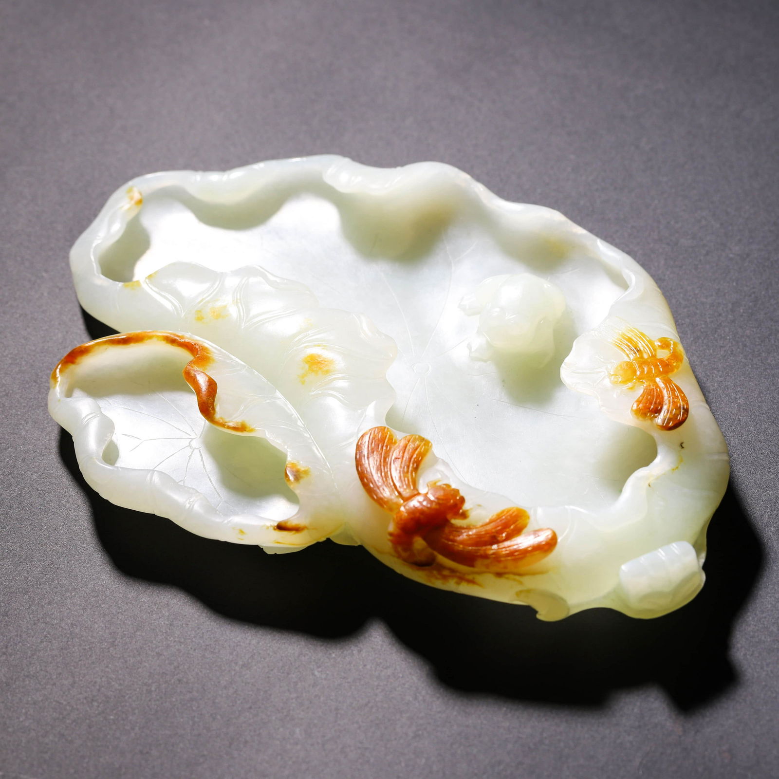 A CARVED WHITE AND RUSSET JADE BRUSH WASHER (1 of 3)