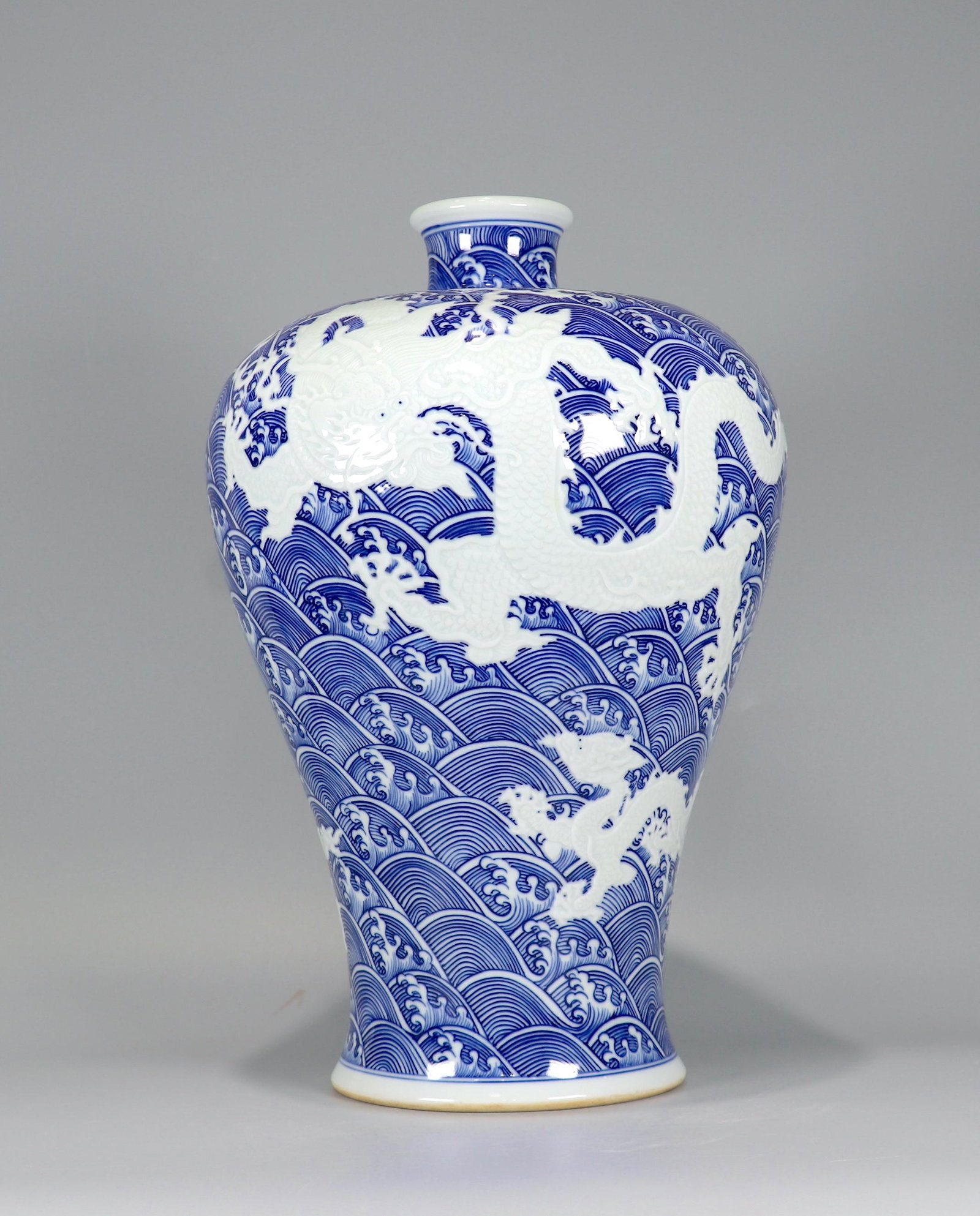 Blue And White Reverse-Decorated Dragon Meiping Vase (1 of 5)