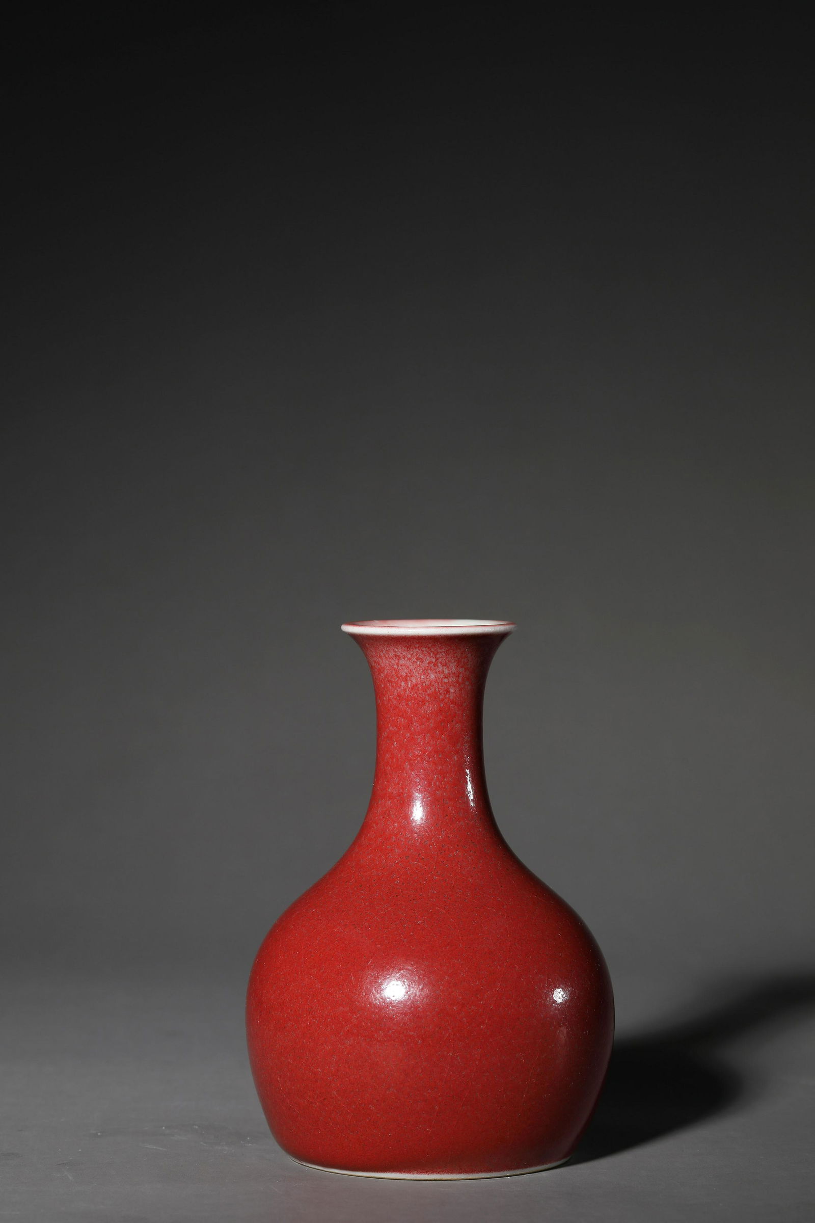 A Sacrificial Red Glaze Globular Vase (1 of 6)