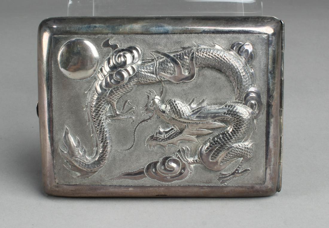 A Silver Cigarette Holder (1 of 4)