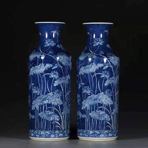 A Pair of Blue & White Porcelain Vases