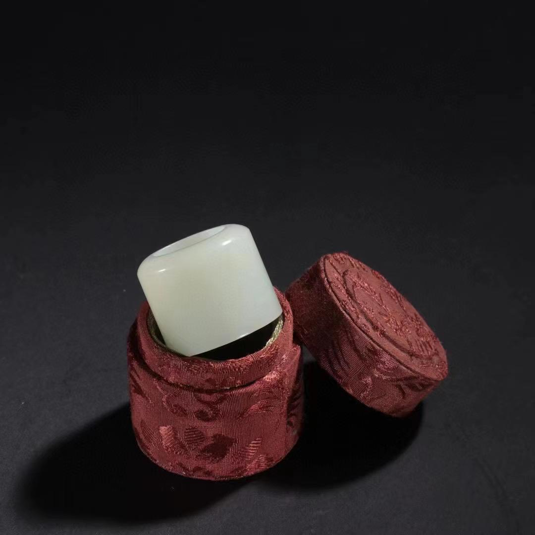 A Carved Riverbed Jade Archer's Ring (1 of 9)
