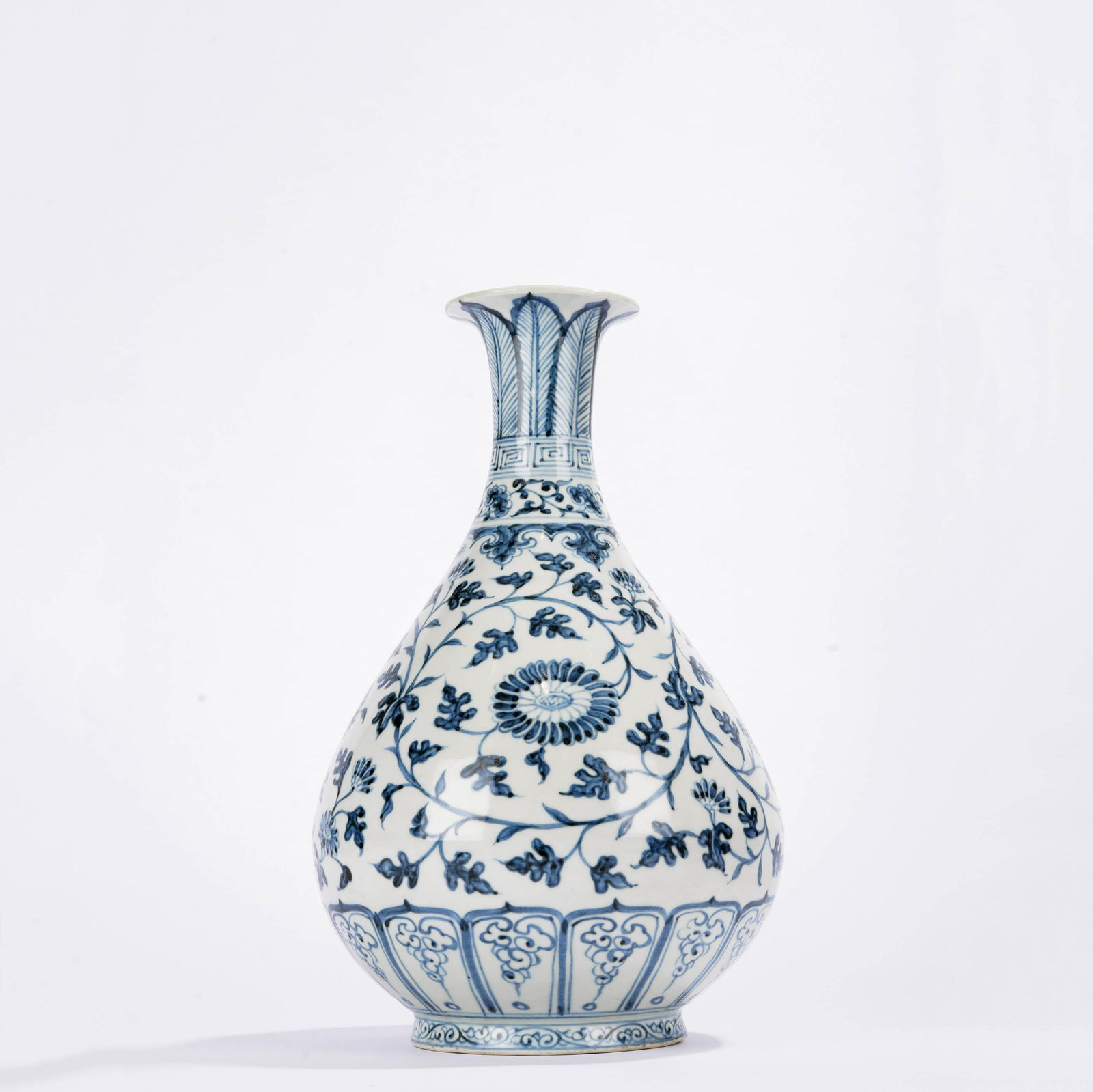 Blue and White Interlocking Lotus Pear-shape Vase (1 of 12)