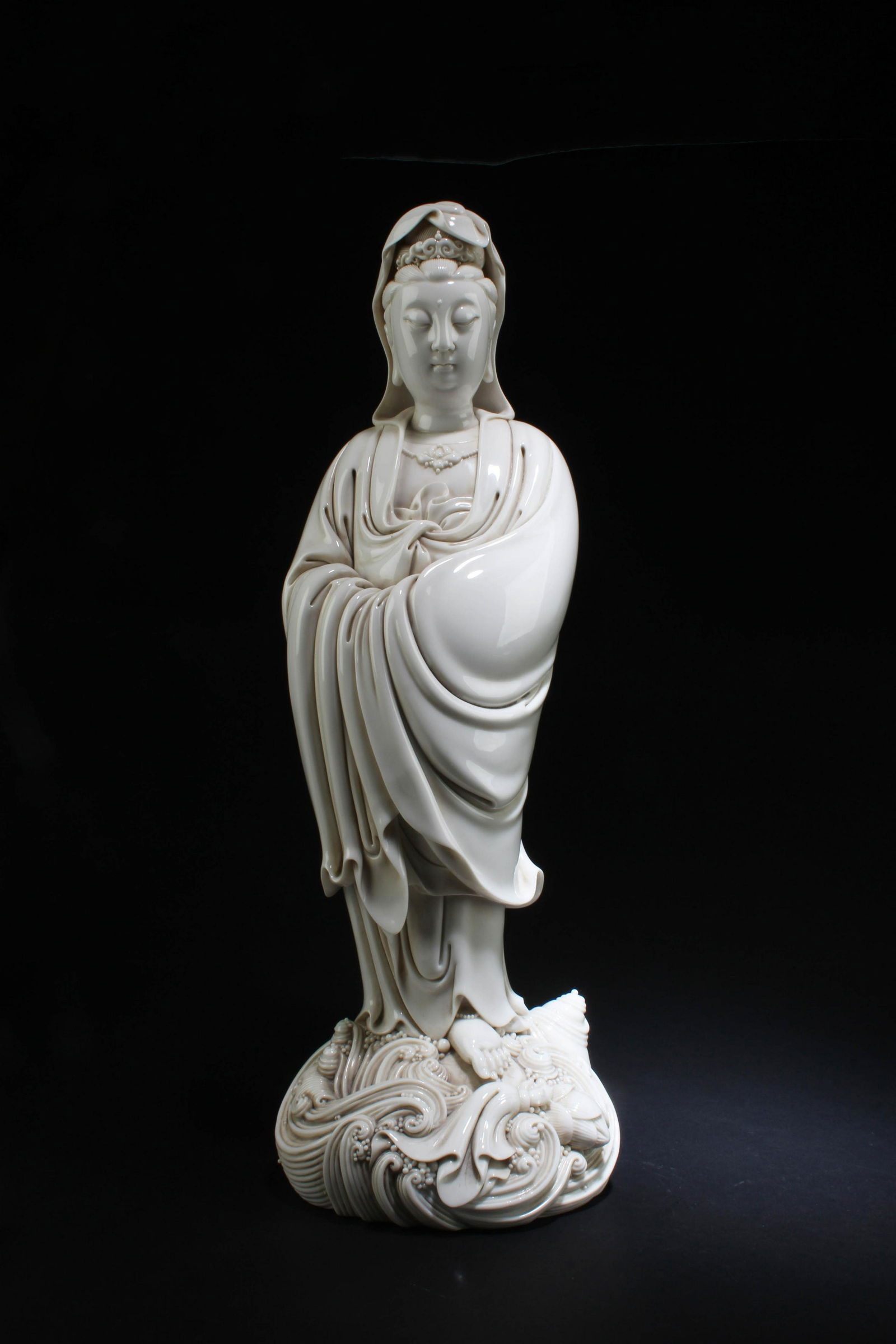 A Blanc De Chine Standing Guanyin Statue (1 of 8)