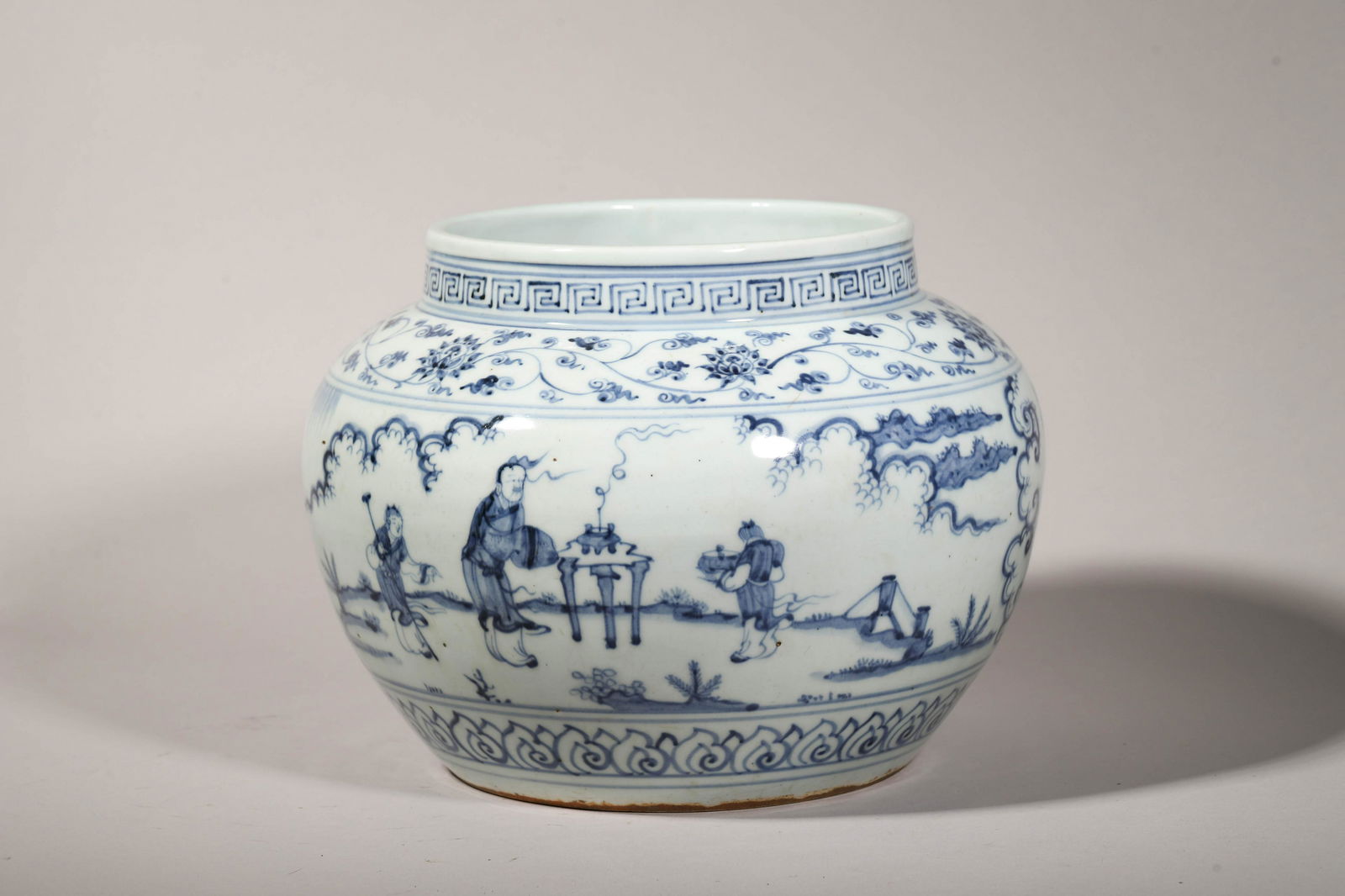 Blue and White Figure Jar (1 of 5)