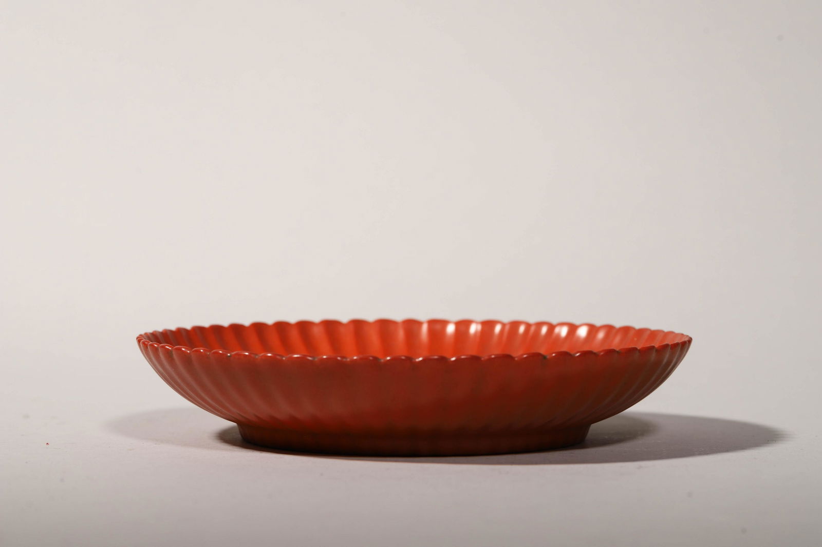 Gilt Decorated Coral Red Glaze Chrysanthemum Plate (1 of 6)