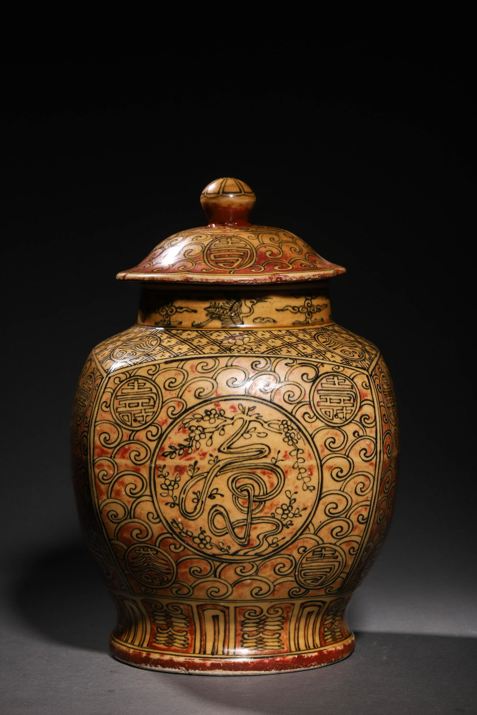 Ming: A Gilt Bronze Tibetan Buddha Statue (1 of 8)