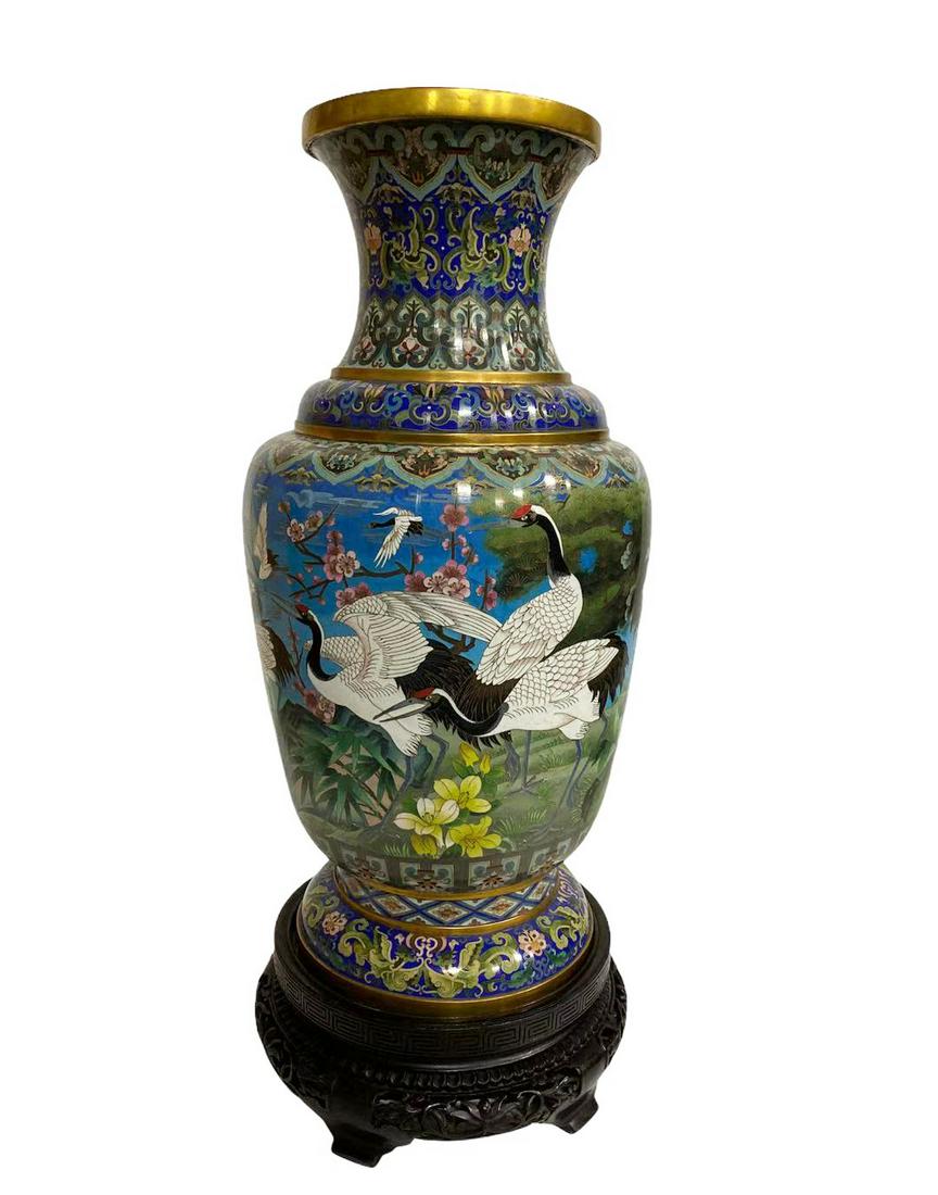 An Old Massive Cloisonne Vase (1 of 8)