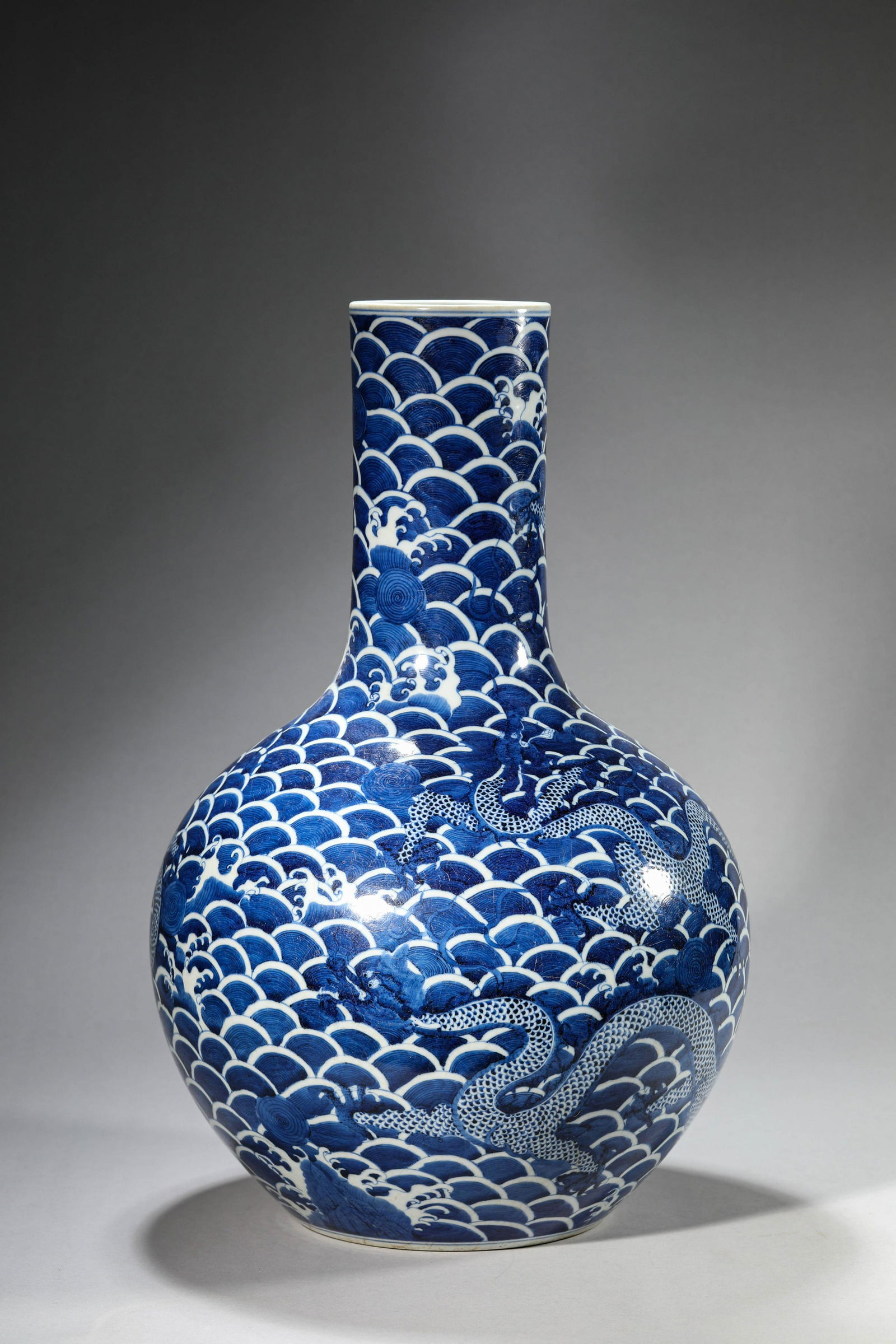 Blue and White Sea Dragon Tianqiuping (1 of 9)