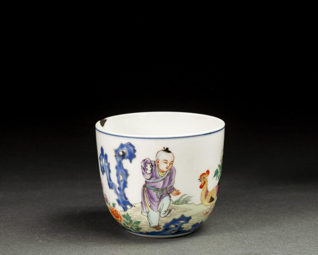 A Porcelain Cup (1 of 10)